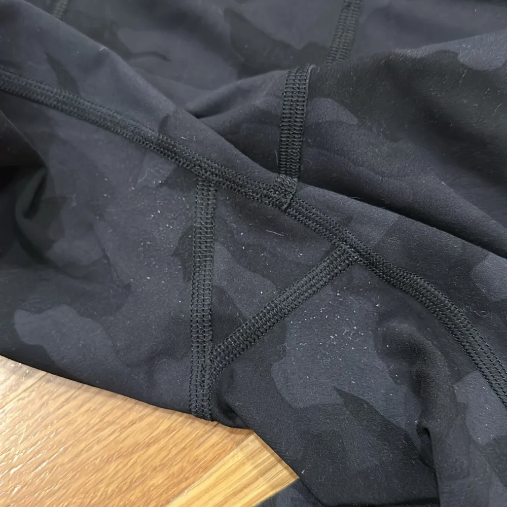 **SOLD**Lululemon Invigorate High Rise Leggings with pockets - Picture 5 of 8